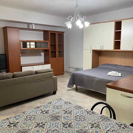 B&B Dionigi Кротоне Екстер'єр фото